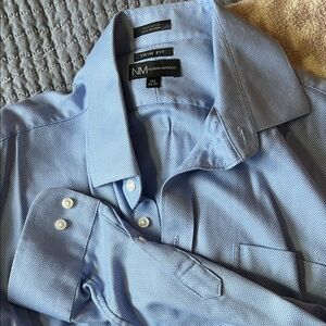 Neiman Marcus Men's Light Blue Dress Shirt